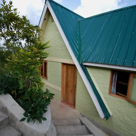 Hyena Hill Lodge Sanga Exterior photo